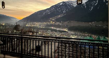 Aura by RA Manali - Mountain View