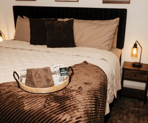 2 slaapkamers, een strijkplank/strijkijzer, wifi, beddengoed