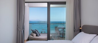  EdgeWater Beach Hotel