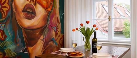 Departamento Deluxe, vista a la ciudad | 1 habitación, escritorio y espacio para trabajar con laptop