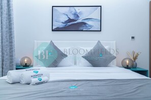 2 bedrooms, in-room safe, iron/ironing board, free WiFi - Bloomfields Grandeur 2BR in Oasis Masdar (Abu Dhabi)