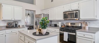 Fun & Stylish Stay with Cowboy Pool, Fire Pit & Pool Table