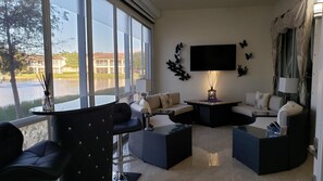 Living area - 2026 Seasonal Rental - 90 Days - Estero, FL - 6,000 Monthly 3-bedroom condo (Estero)