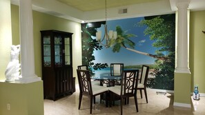 Dining - 2026 Seasonal Rental - 90 Days - Estero, FL - 6,000 Monthly 3-bedroom condo (Estero)