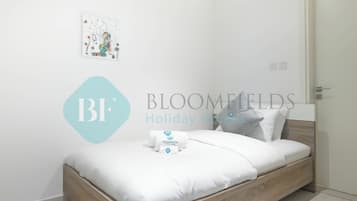 3 bedrooms, in-room safe, iron/ironing board, free WiFi