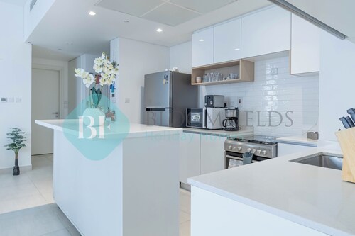 Bloomfields Metropolitan 3BR In Bridges