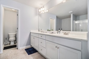 Towels, toilet paper