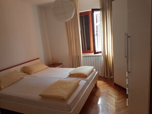 2 bedrooms, individually furnished, iron/ironing board