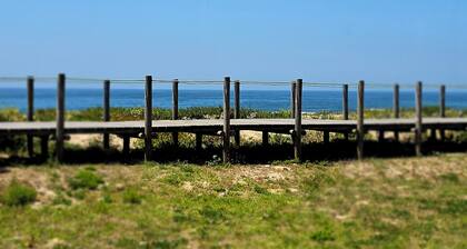 Exclusive seafront apartment