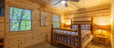 2 soverom, reiseseng for barn, wi-fi (inkludert) og sengetøy