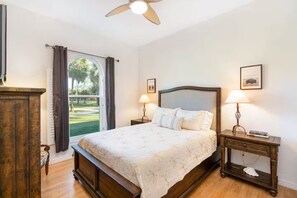 3 bedrooms, desk, iron/ironing board, WiFi