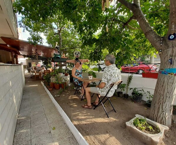 Petit déjeuner buffet compris tous les jours