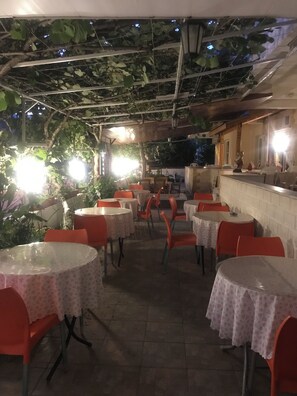 住宿正面