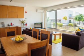 Interior - Perfectly located apartment. Close to the town and the beaches. (Fuseta)