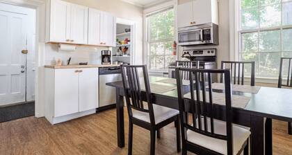 Unbeatable Downtown Mystic Location