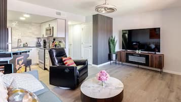 Smart TV, fireplace, video games