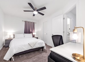 2 chambres, bureau, fer et planche à repasser, Wi-Fi gratuit