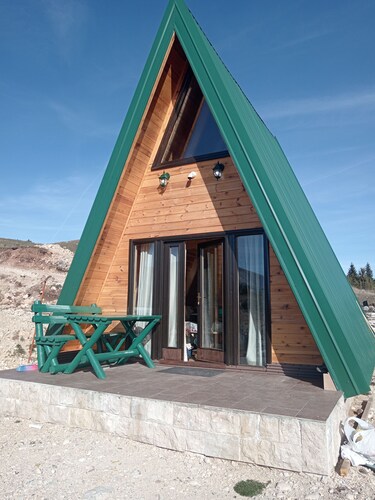 Cozy bungalow in lovely Žabljak with WiFi, AC