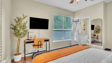 3 soveværelser, skrivebord, strygejern/strygebræt, gratis Wi-Fi