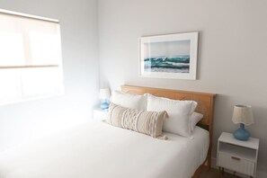 2 bedrooms, desk, iron/ironing board, travel cot