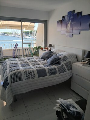 2 soveværelser, strygejern/strygebræt, gratis Wi-Fi, sengetøj