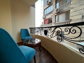 Deluxe fyrbäddsrum | Terrass/Patio