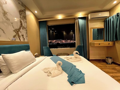 Gabry Grand Egyptian Museum & Pyramids Hotel