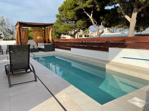 La Mediterránea, a stylish home in a natural paradise to enjoy with the family