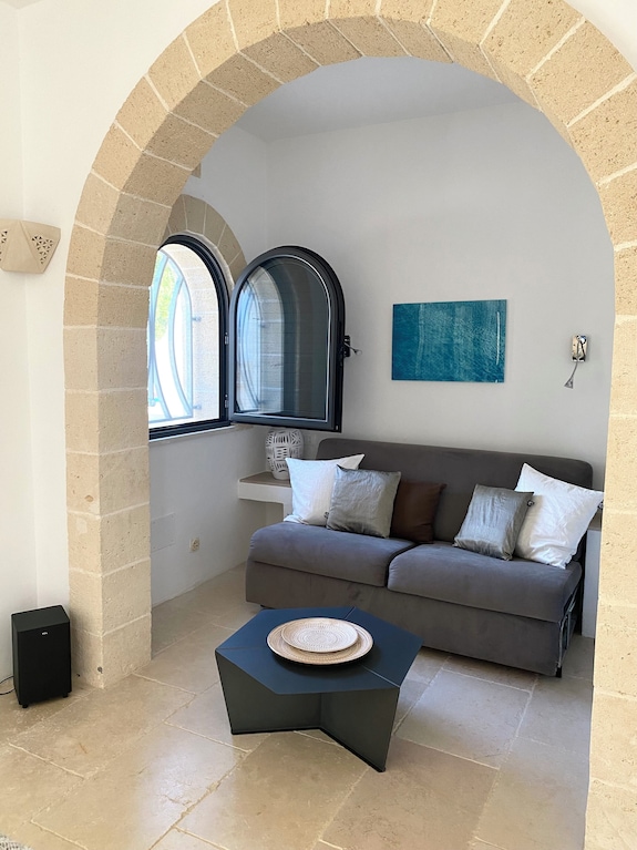 Villa Julseb, By Ostuni/italia, Elegant Villa With Private Pool, Beach 12mn, 6p. - Carovigno