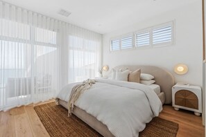 4 Schlafzimmer, Bügeleisen/Bügelbrett, WLAN, Bettwäsche