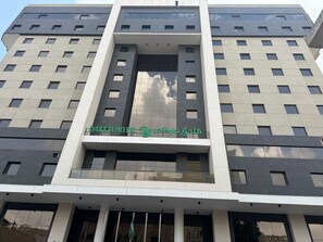 Exterior - Landmark Darkm Hotel Makkah (Makkah)