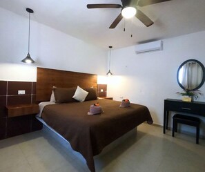 Comfort Room, Patio | Desk - Hotel en Holbox Capis House (Isla Holbox)