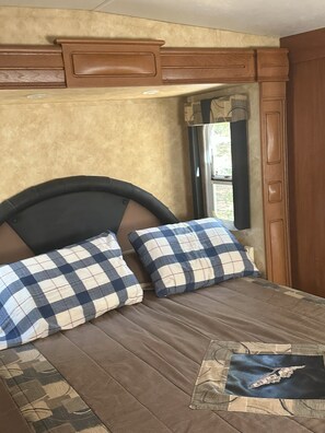 2 chambres, draps fournis