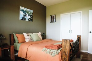 2 bedrooms, free WiFi, bed sheets, wheelchair access