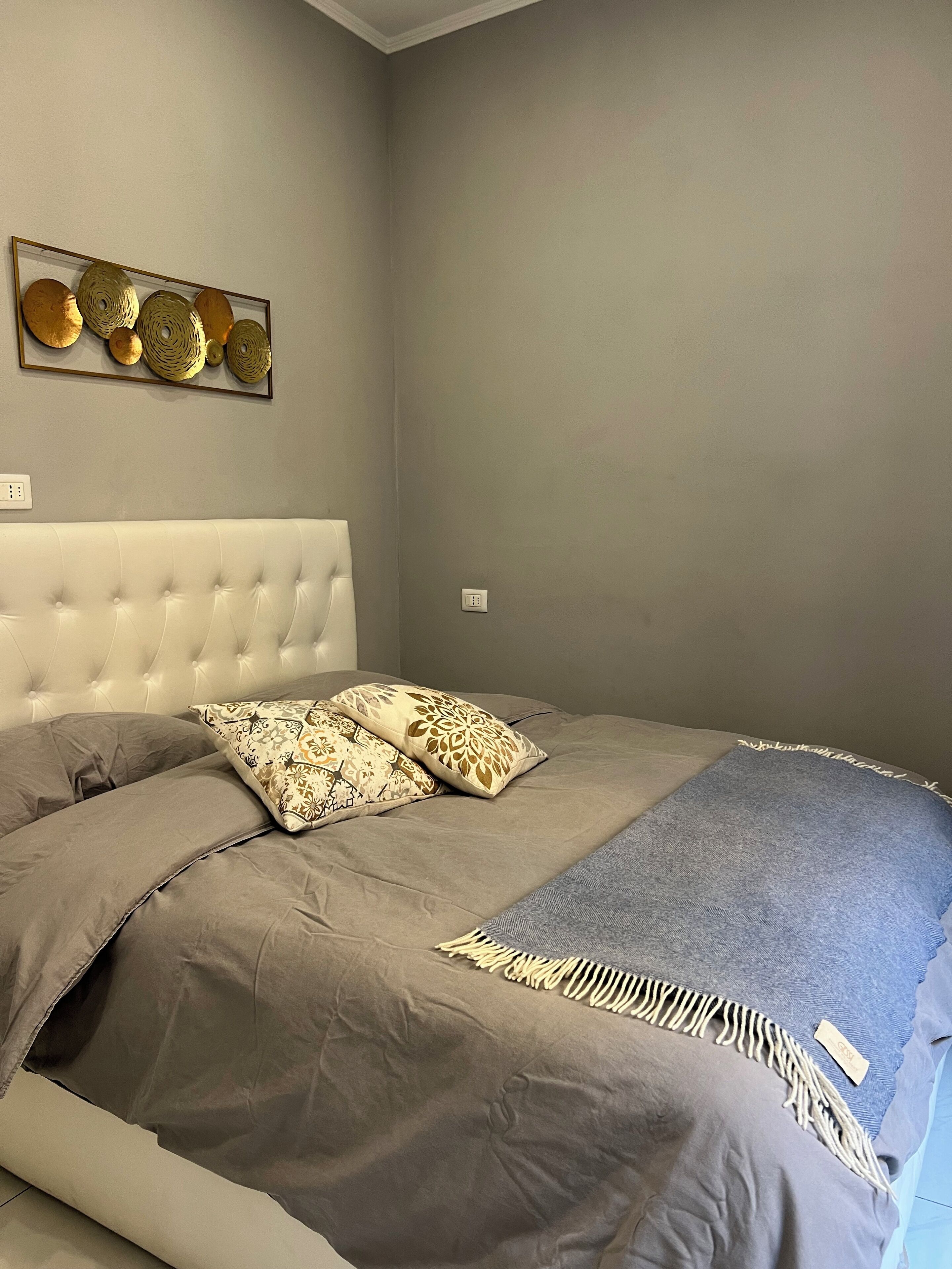 1 chambre, fer et planche à repasser, lit parapluie, Wi-Fi