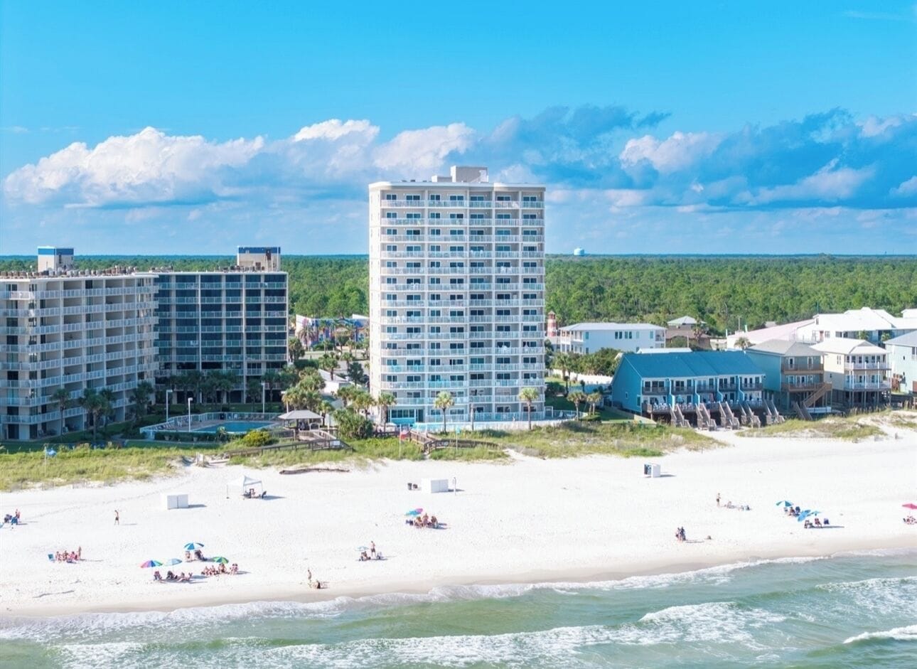 Aan het strand, ligstoelen aan het strand