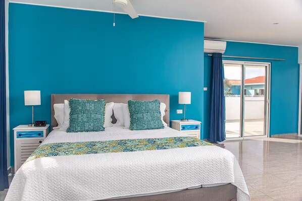 3 Schlafzimmer, Zimmersafe, Schreibtisch, Bügeleisen/Bügelbrett