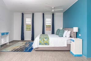 3 bedrooms, in-room safe, desk, iron/ironing board