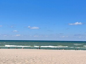 Beach - Charming 2-bedroom pet friendly house, close to Weko Beach & Wine Trail (Bridgman)