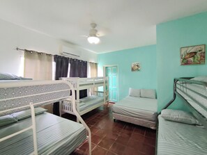 9 Schlafzimmer, WLAN, Bettwäsche