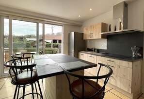 Fridge, microwave, dishwasher
