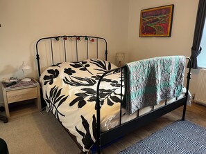 2 Schlafzimmer, Bügeleisen/Bügelbrett, WLAN, Bettwäsche