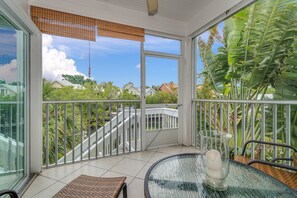 Interior - 135 Damfiwill - 2 bedroom / 3 Bath - dock for boat - Pet Friendly! (Boca Grande)