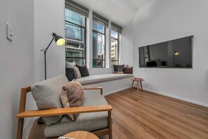 Fernseher