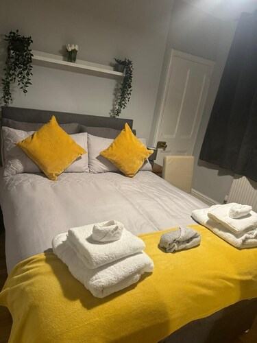 2 Guests - Free Parking - 6min to Derbion Centre