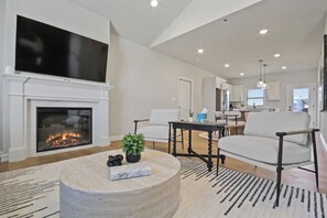 TV connectée, cheminée