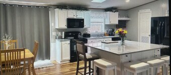 3 bedroom, 2 bath Acadia retreat