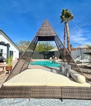 Outdoor pool, a heated pool