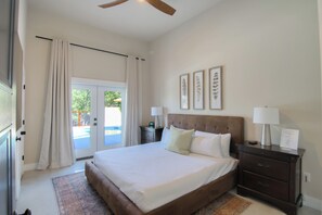 2 slaapkamers, een strijkplank/strijkijzer, gratis wifi, beddengoed