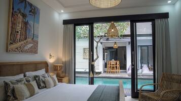 3 habitaciones, escritorio y espacio para trabajar con laptop